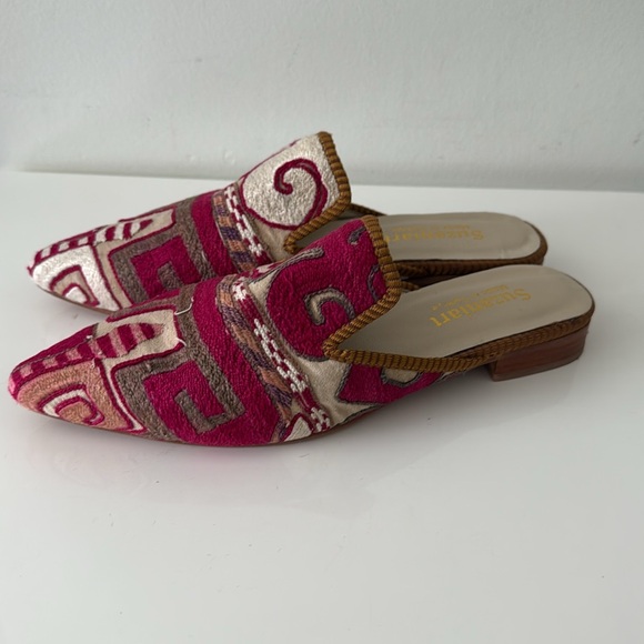 SUZANIART Embroidered Mules Shoes 39/9 - Picture 4 of 5